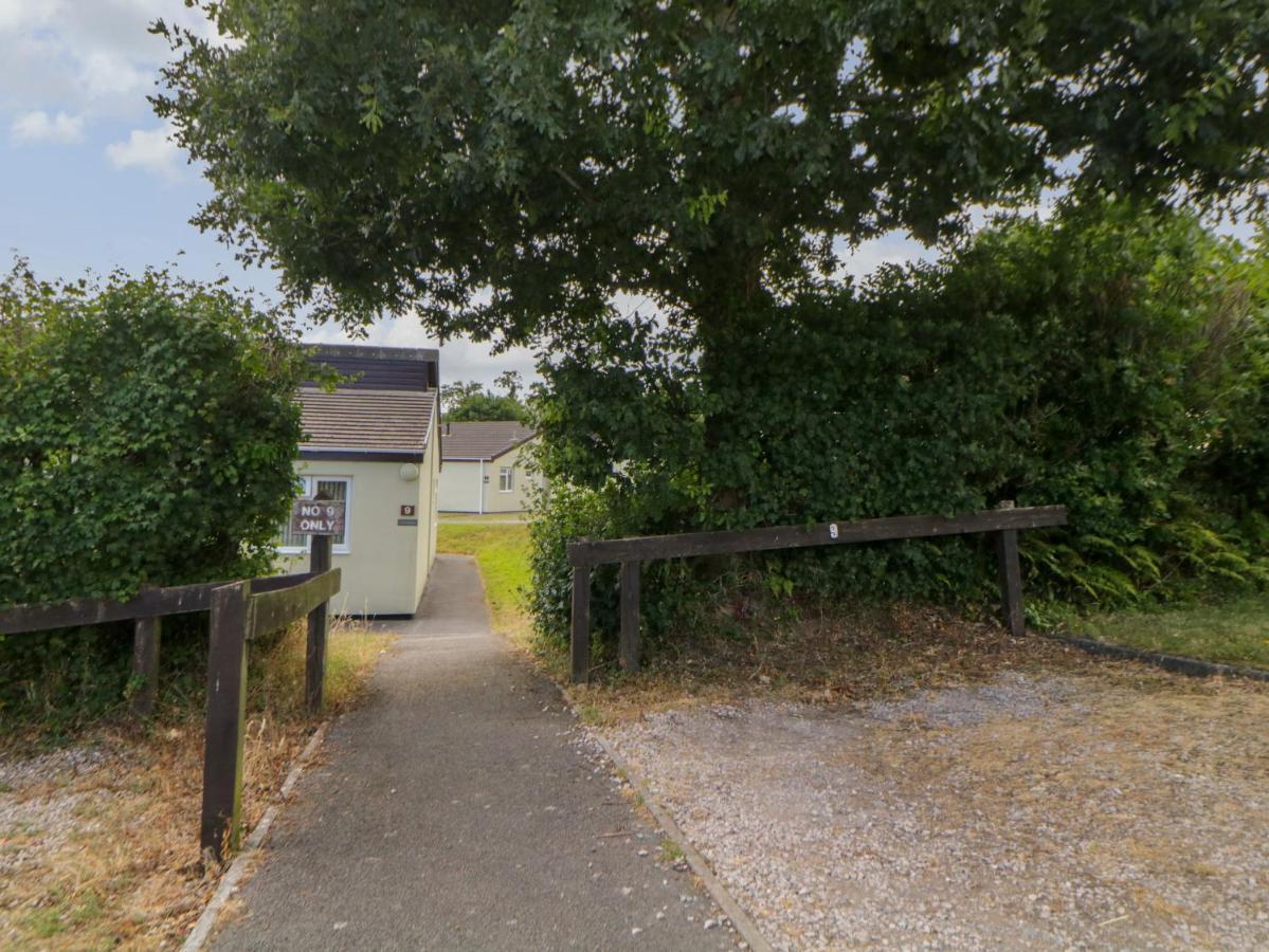 Harcombe House Bungalow 9 Newton Abbot Exterior foto