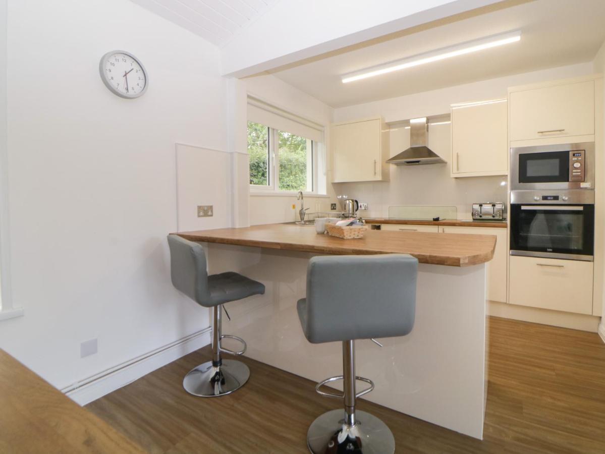 Harcombe House Bungalow 9 Newton Abbot Exterior foto